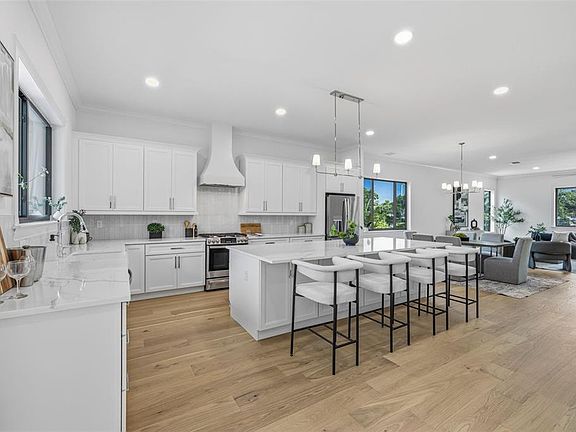 4509 W North A St Unit 1
